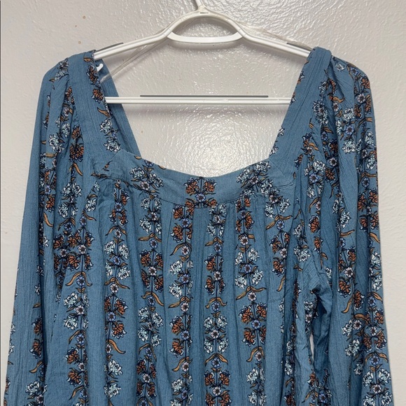 Sonoma Blue Floral Blouse - Picture 3 of 9